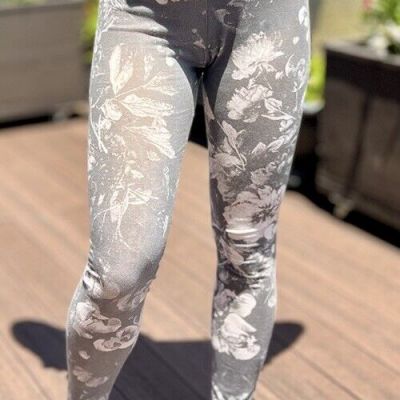 H&M Divided Leggings Womens N, Floral All Over Print Gray & White